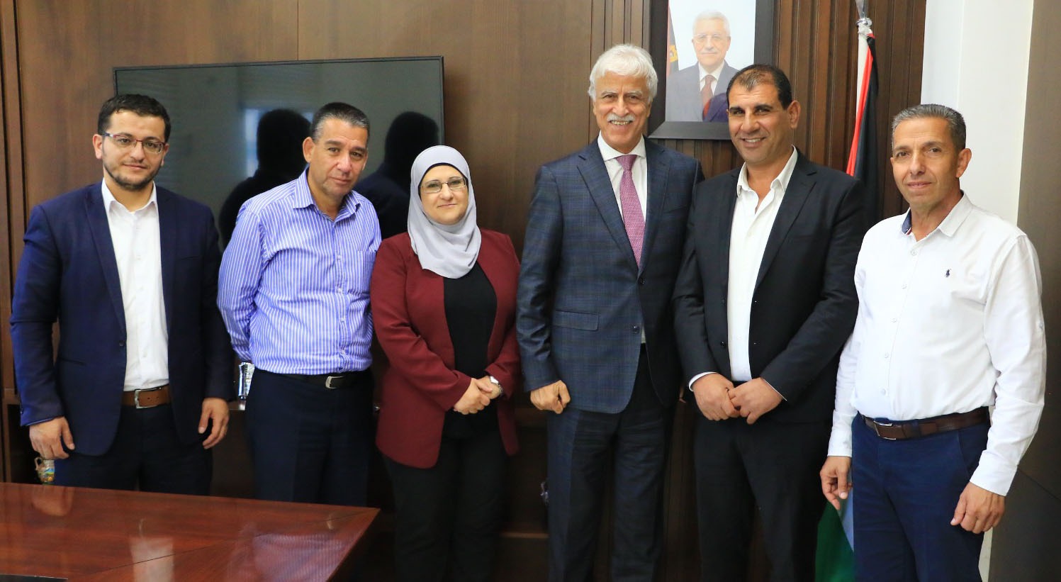 لقاء تعاون بين الوزارة وبلدية يطا لدعم مرتكزات التعليم