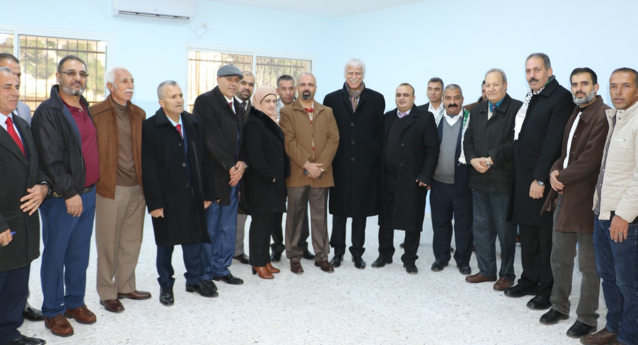 وزير التربية يجري جولة في مدارس ضواحي القدس