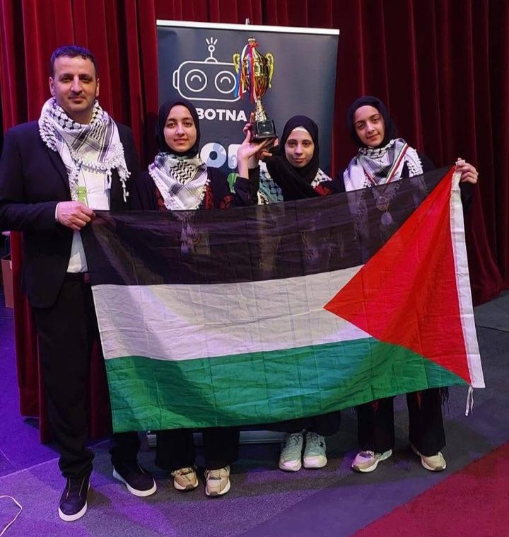 فلسطين بطل العرب في أولمبياد كرة قدم الروبوتات
