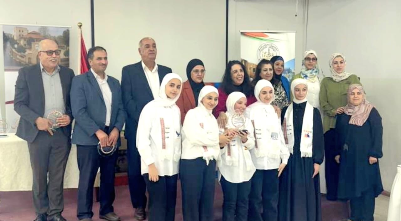 تكريم مدارس متميزة بمبادرات التدقيق الاجتماعي